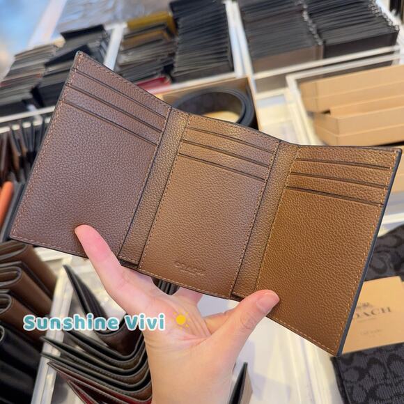 NWT Coach Men's Leather Tri-Fold Wallet 23845 Saddle - Picture 2 of 5